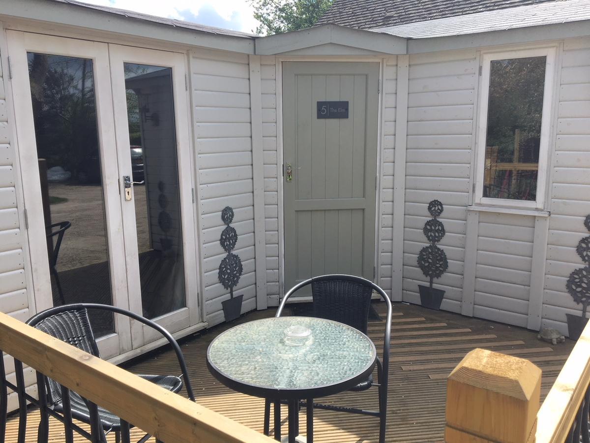 The Willows Guest House 泰克利 外观 照片