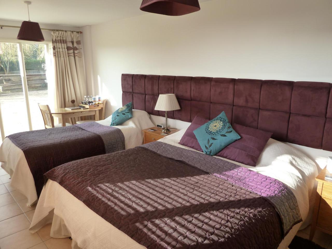 The Willows Guest House 泰克利 外观 照片