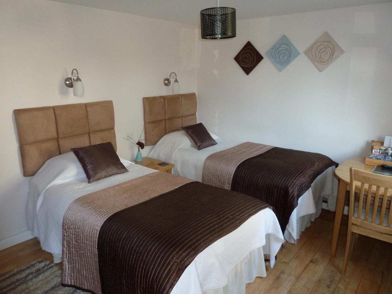 The Willows Guest House 泰克利 外观 照片