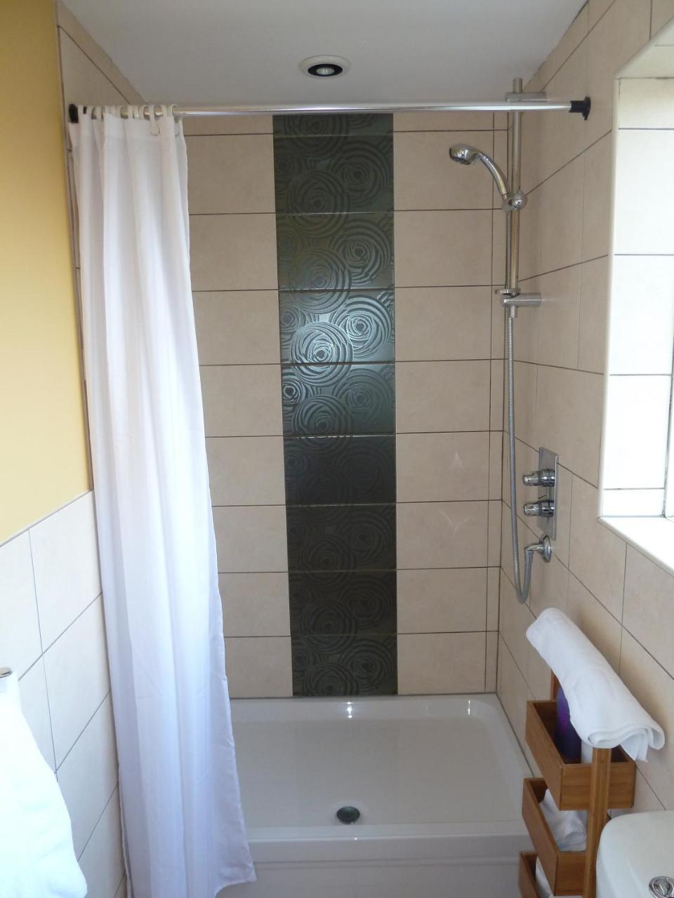 The Willows Guest House 泰克利 外观 照片
